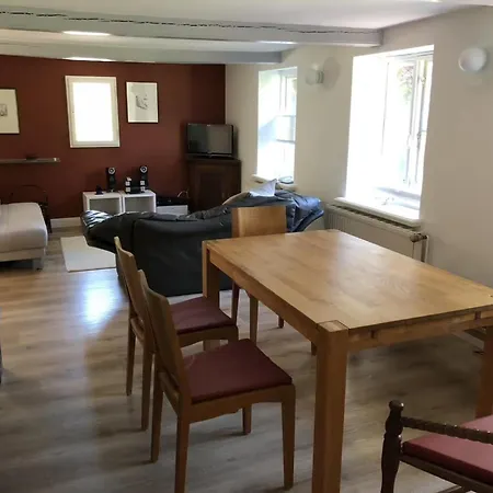 Reetdachhaus Auf Eiderstedt Hébergement de vacances *